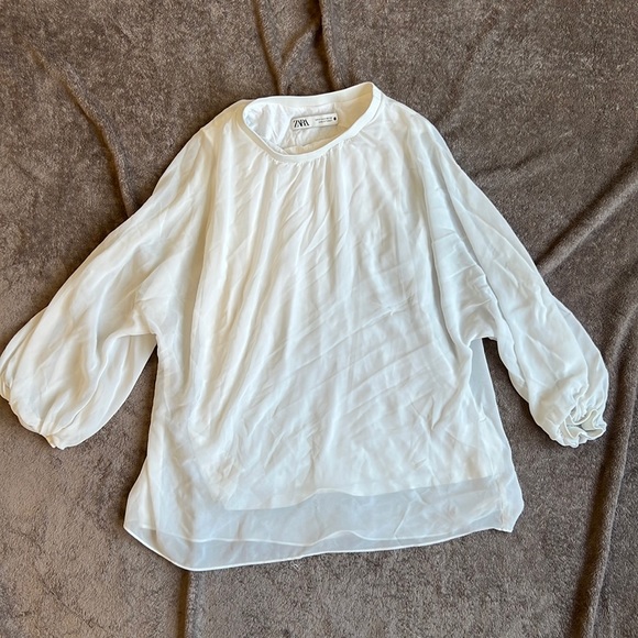 Zara mesh long sleeve - Picture 1 of 5